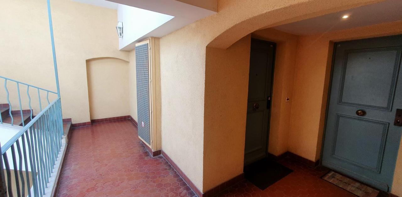 Loft 80m2 en plein cœur de la vieille ville 3 étoiles Tolón Exterior foto