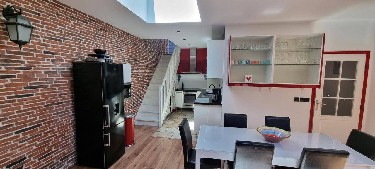 Loft 80m2 en plein cœur de la vieille ville 3 étoiles Tolón Exterior foto