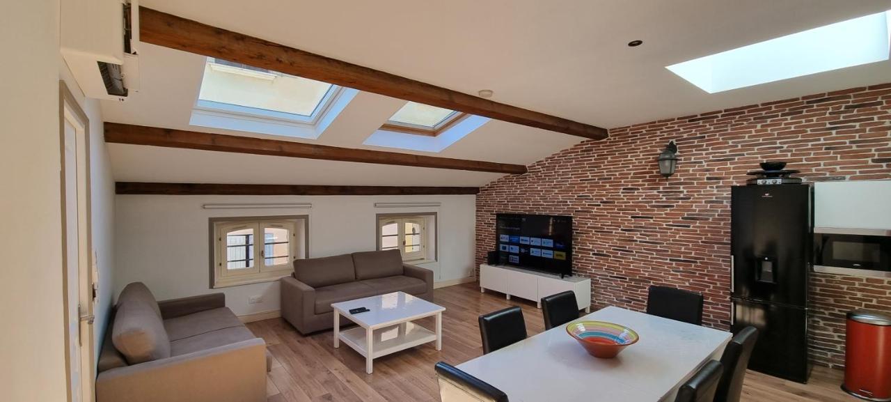 Loft 80m2 en plein cœur de la vieille ville 3 étoiles Tolón Exterior foto