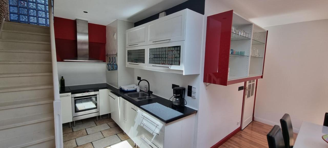 Loft 80m2 en plein cœur de la vieille ville 3 étoiles Tolón Exterior foto